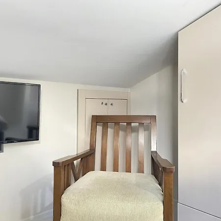 Cozy Loft Flat 2 Min To Trump Mall And Metrobus * イスタンブール