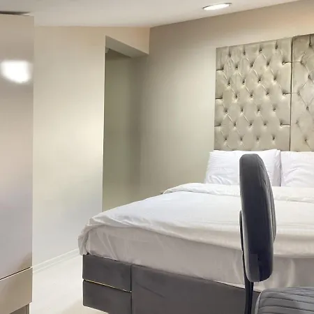 Cozy Loft Flat 2 Min To Trump Mall And Metrobus イスタンブール